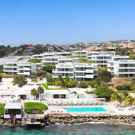 Papagayo Beach Hotel (Adults Only) Виллемстад Экстерьер фото