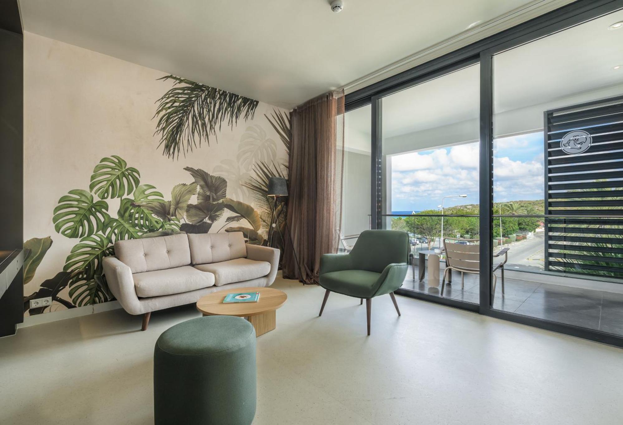 Papagayo Beach Hotel (Adults Only) Виллемстад Экстерьер фото