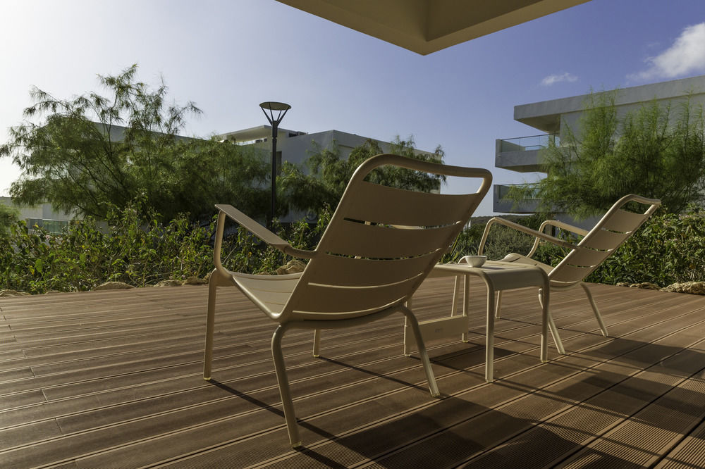 Papagayo Beach Hotel (Adults Only) Виллемстад Экстерьер фото